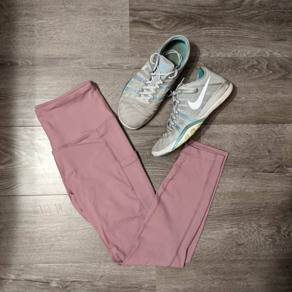 90⁰ Leggings